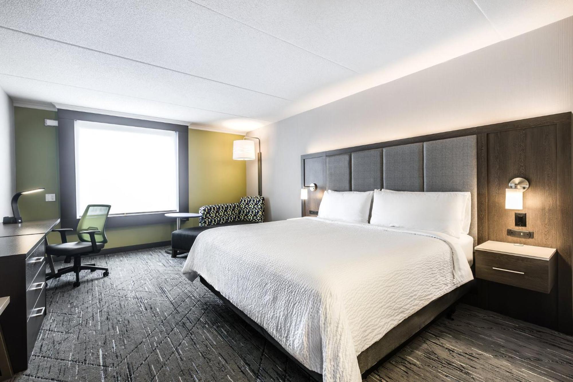 Holiday Inn Express & Suites - Toronto Airport South By Ihg Exterior foto